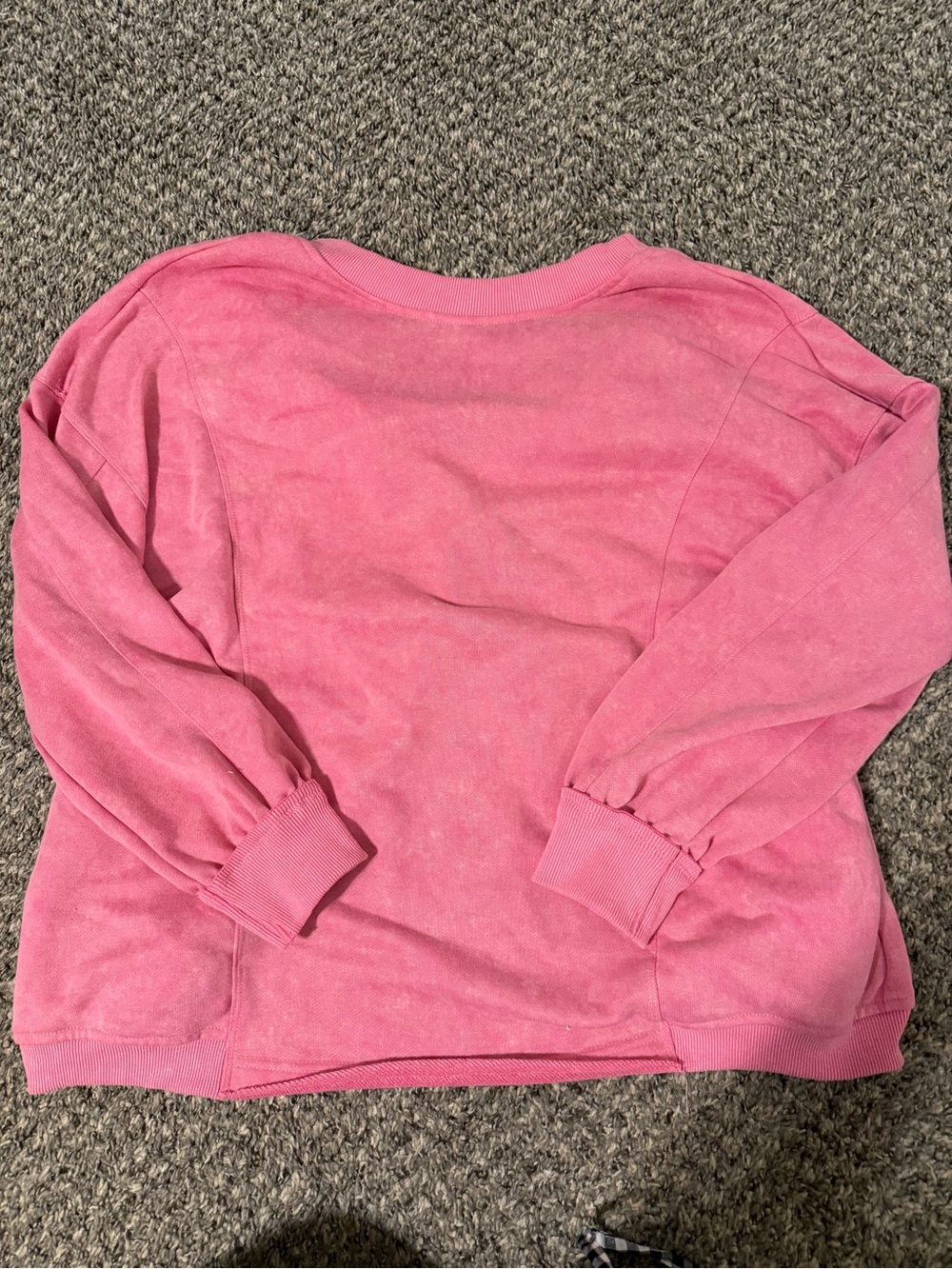 Amazon Women's Pink Crewneck Pullover Sweater